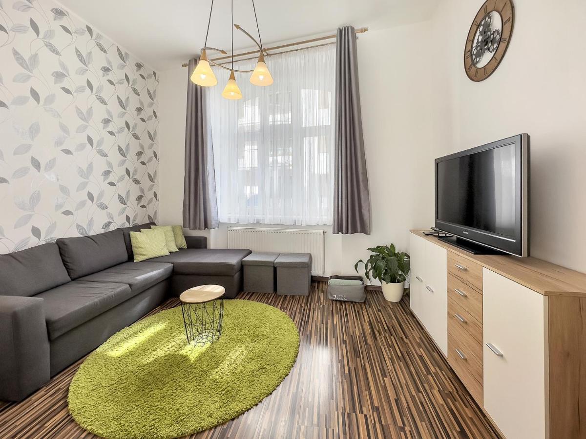 Laura'S Apartment 카를로비바리 외부 사진